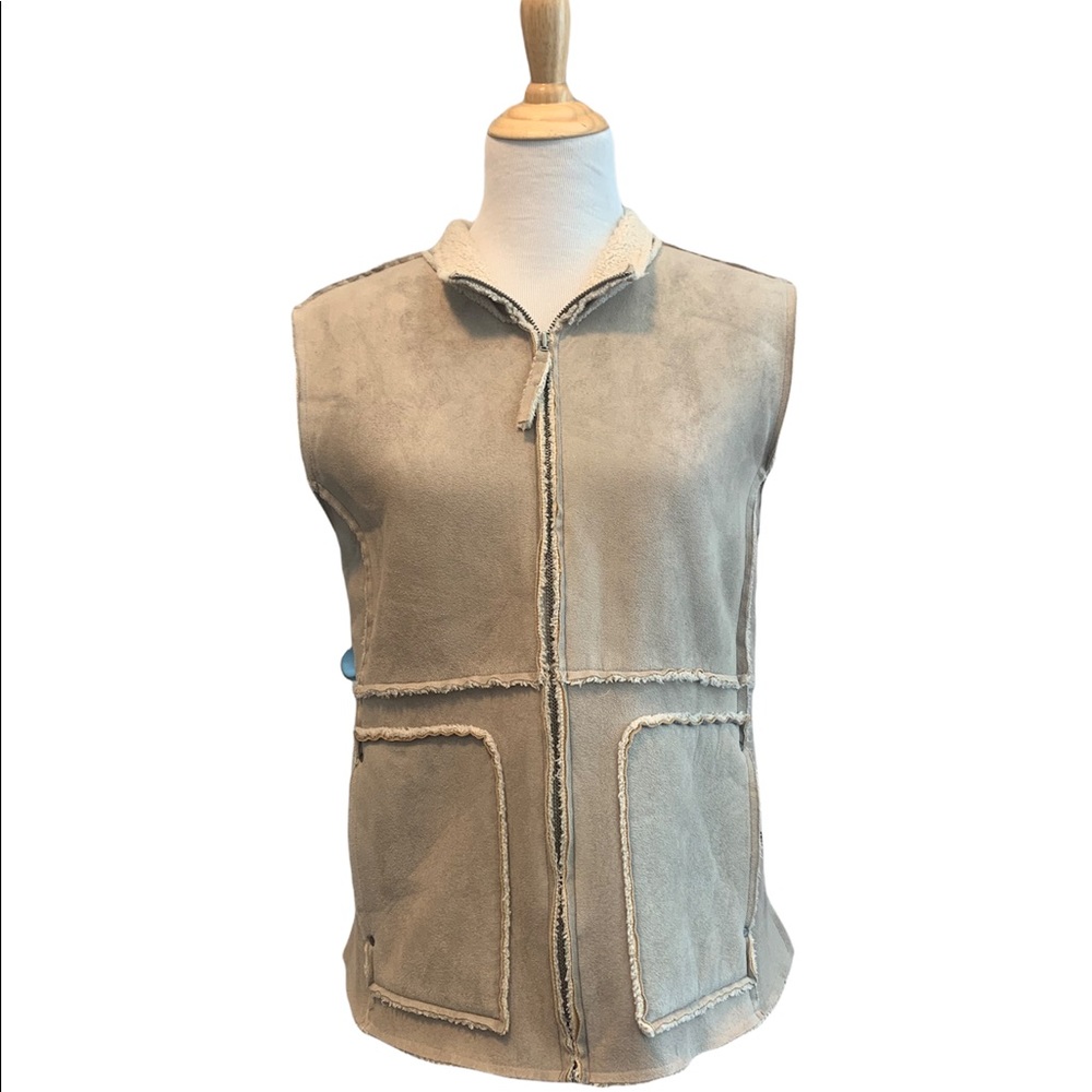 Cotton Ginny | Tan Faux Fur Lined Vest